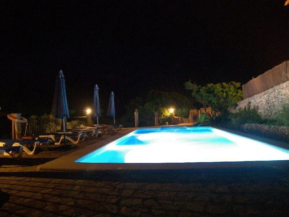 Agroturisme Es Picot Son Macia  Farm stay